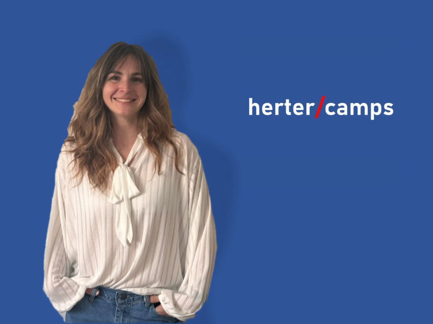 Jacqueline Weber, Versicherungskauffrau bei Herter und Camps in Köln